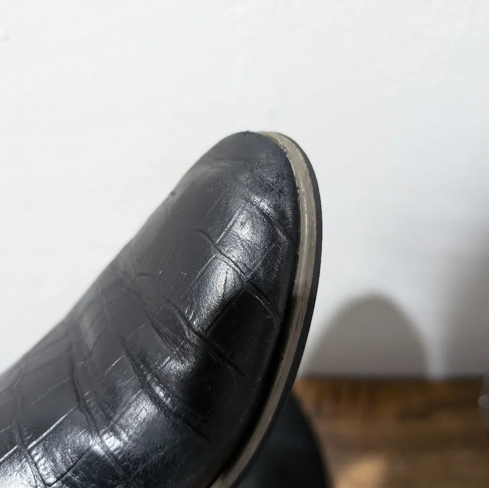 NOELLA slip on loafer‎  crocsize 36.5